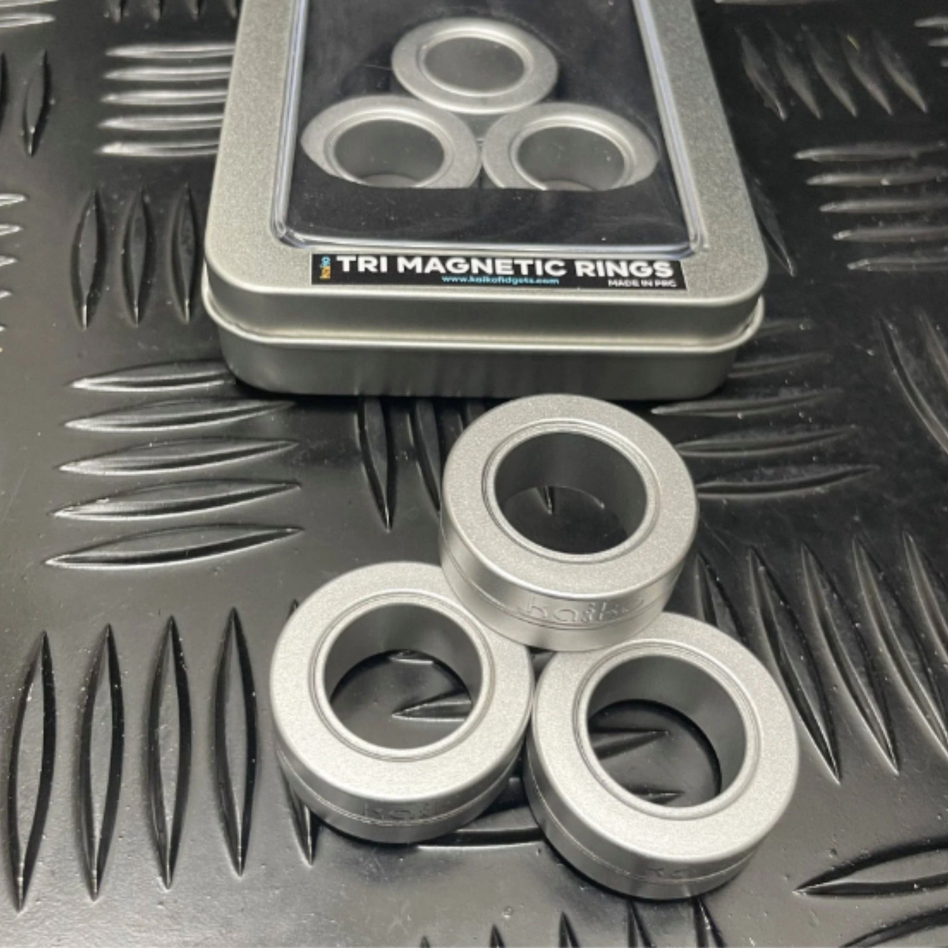 Kaiko's Tri Magnetic Fidget Rings with display case