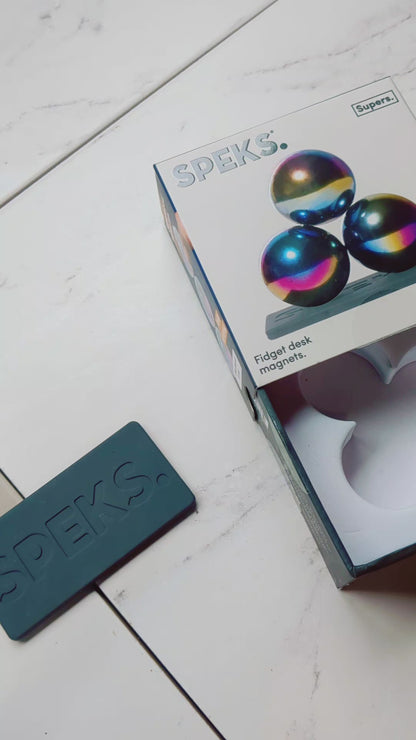 Supers 33mm Magnet Balls - Oil Slick