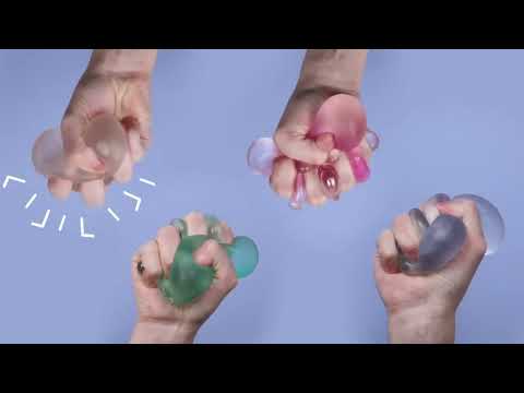 Demonstration of Speks Gumps squishies in original size
