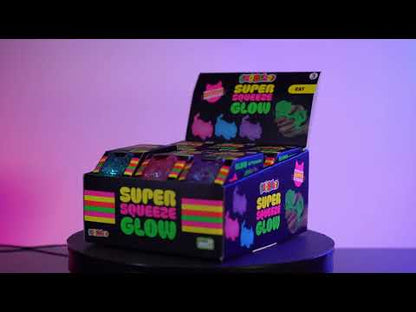 Smoosho’s Super Squeeze Glow-in-the-Dark Cat